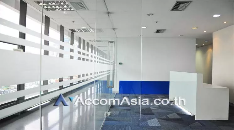 10  Office Space For Rent in Silom ,Bangkok BTS Sala Daeng at Bangkok Union Insurance AA12291